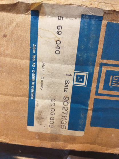 Omega A 1.8NV uvm (siehe Beschreibung) Bremsscheibensatz vorne original GM Opel NEU