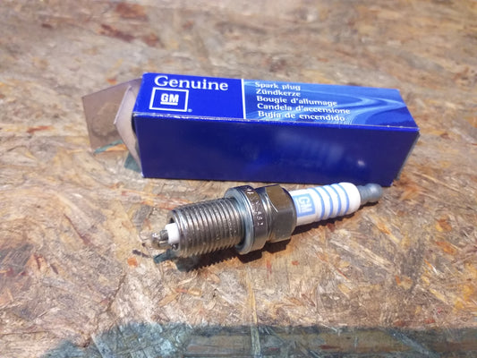 Vectra A Astra F Zündkerze original GM Opel NEU