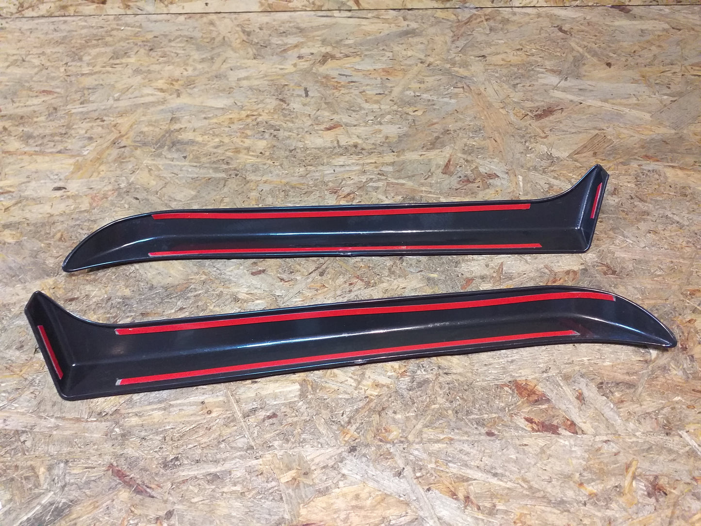 BMW E36 Limo Scheinwerferblenden inklusive Gutachten original Mattig NEU
