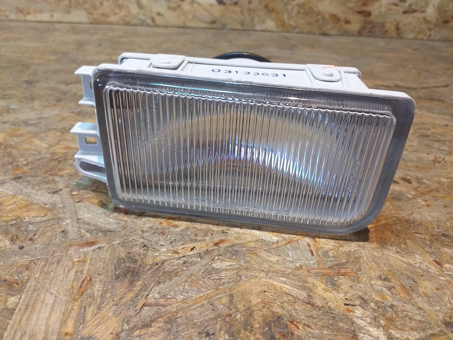 VW Passat 93-96 Nebelblende vorne rechts original DEPO NEU