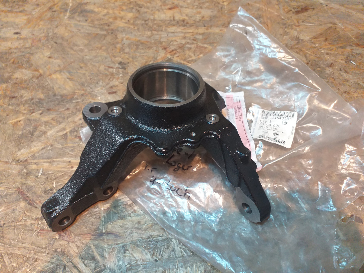 Corsa C Achsschenkel Radnabe 4 Loch vorne rechts original GM Opel NEU