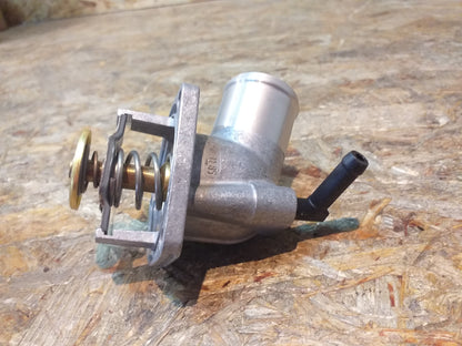 Corsa Meriva Vectra Thermostat Kühlmitteloriginal  GM Opel NEU