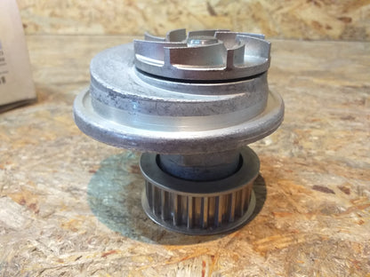 Astra Cavalier Frontera Omega 18/20 C20NE Wasserpumpe original GM Opel NEU