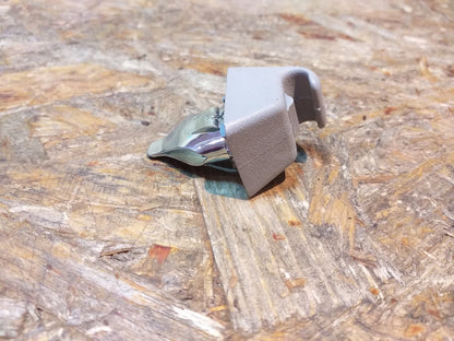 Astra H Bj 04-10 Halteclip Sonnenblende original GM Opel NEU