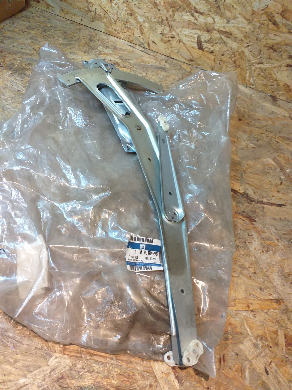 Kadett C Fensterheber vorne links original GM Opel NEU