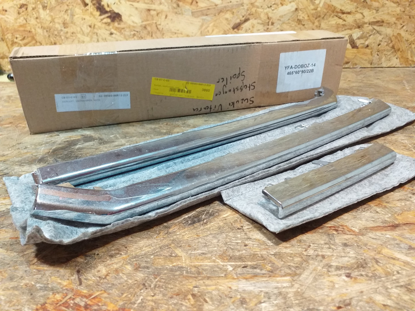 Suzuki Vitara Stoßstagenspoiler original Suzuki NEU
