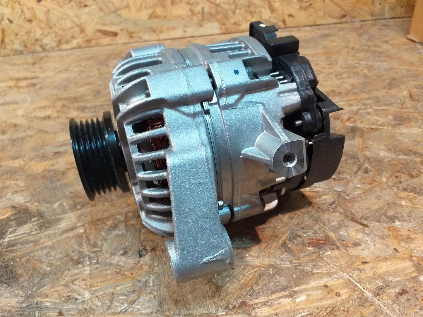 Zafira A 70A 14V Lichtmaschine original GM op