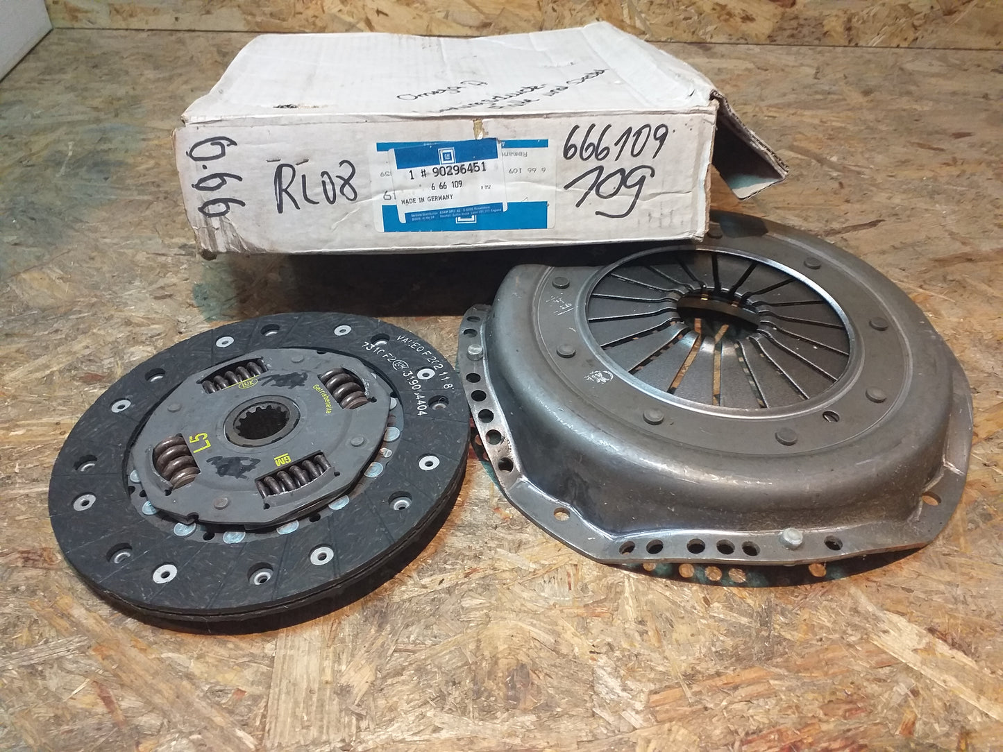 Omega A Kupplungsdruckplatte und Deckel original  GM Opel NEU