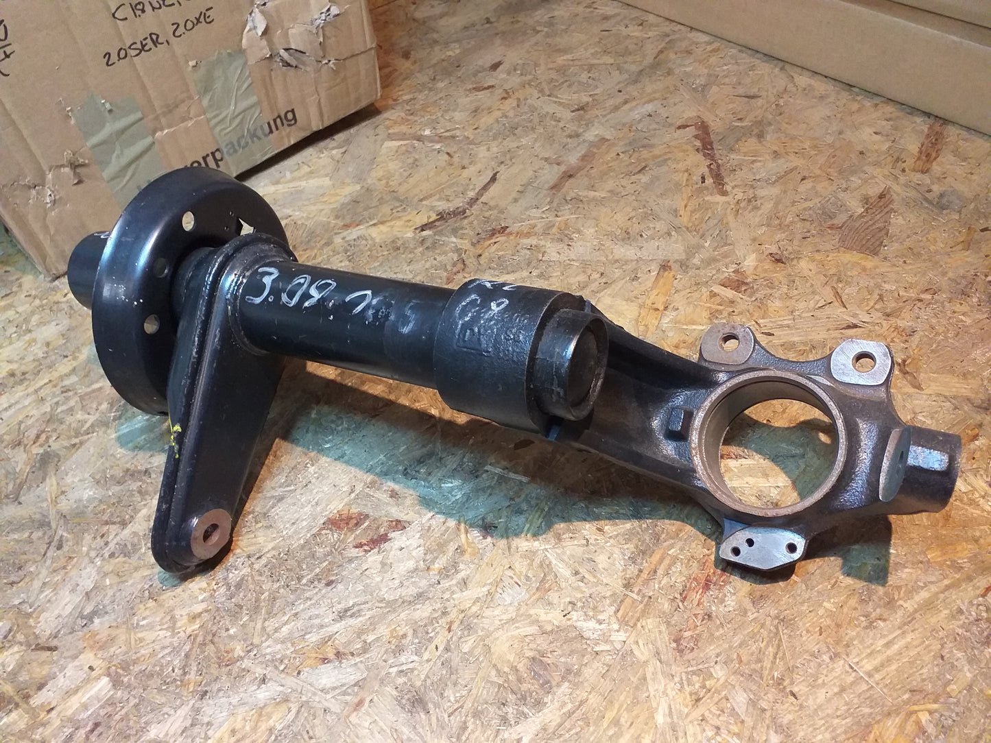 Kadett E Achsschenkel original GM Opel NEU