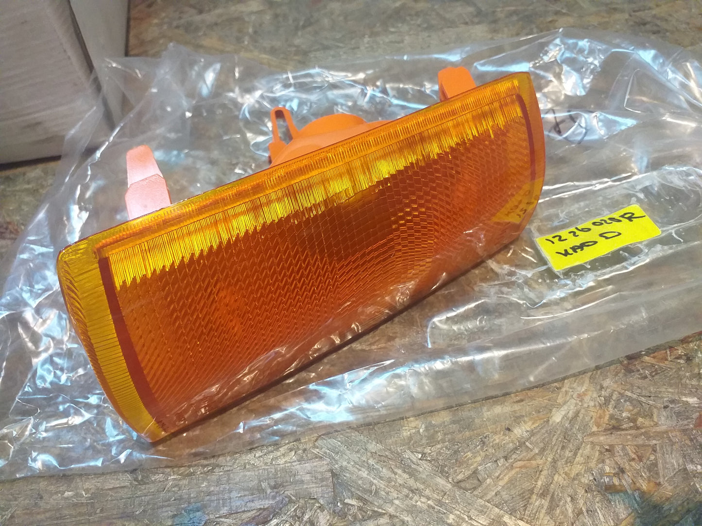 Kadett D Blinkerglas rechts original GM Opel NEU