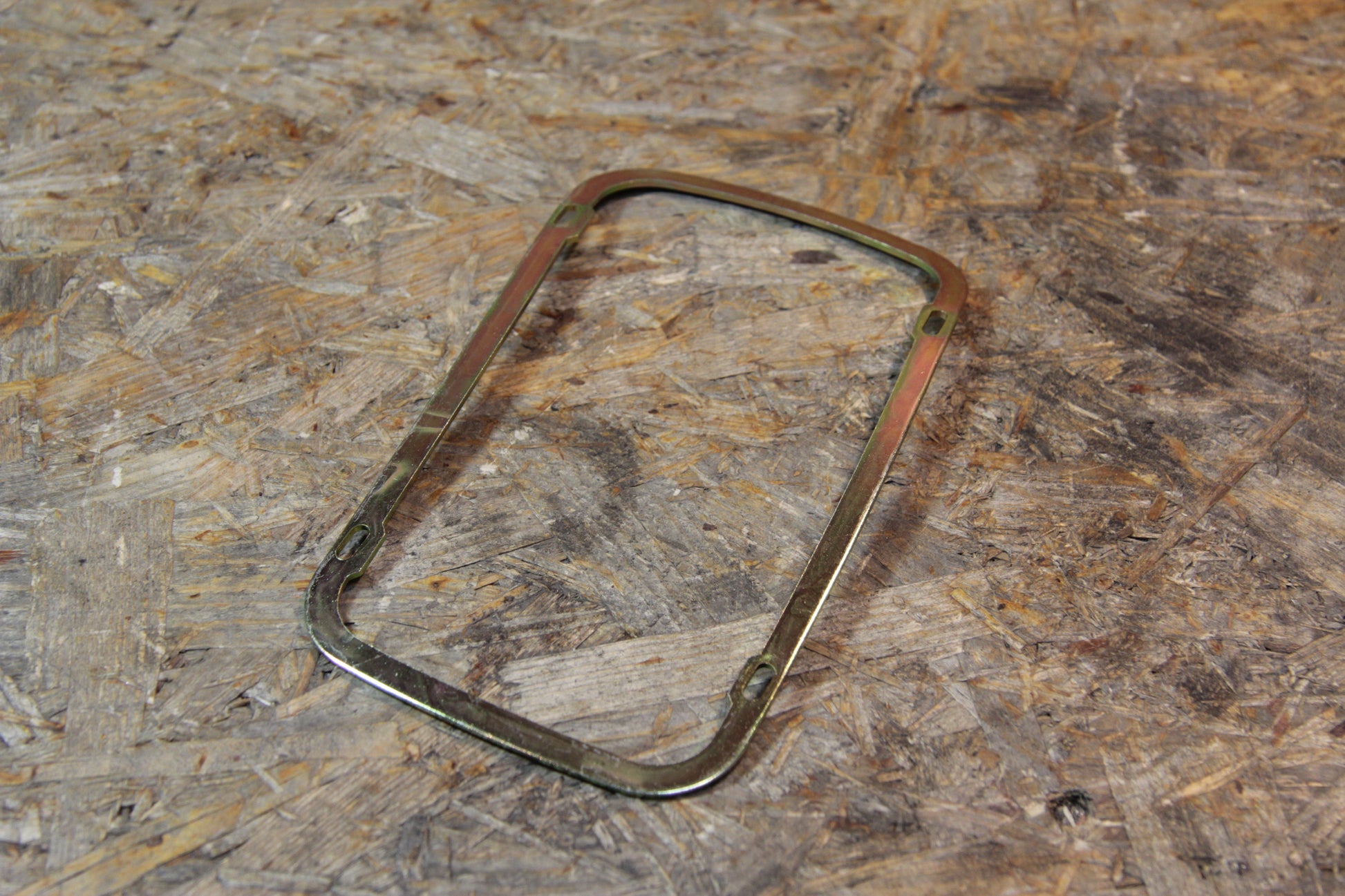 Original GM Opel Klemmring Nebelscheinwerfer rechts 90243872 Kadett E