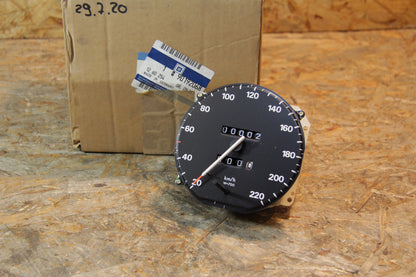Original GM Opel Tachometer km/h mit Tageskkilometerzähler Wegdrehzahl 700 90192068 Rekord E