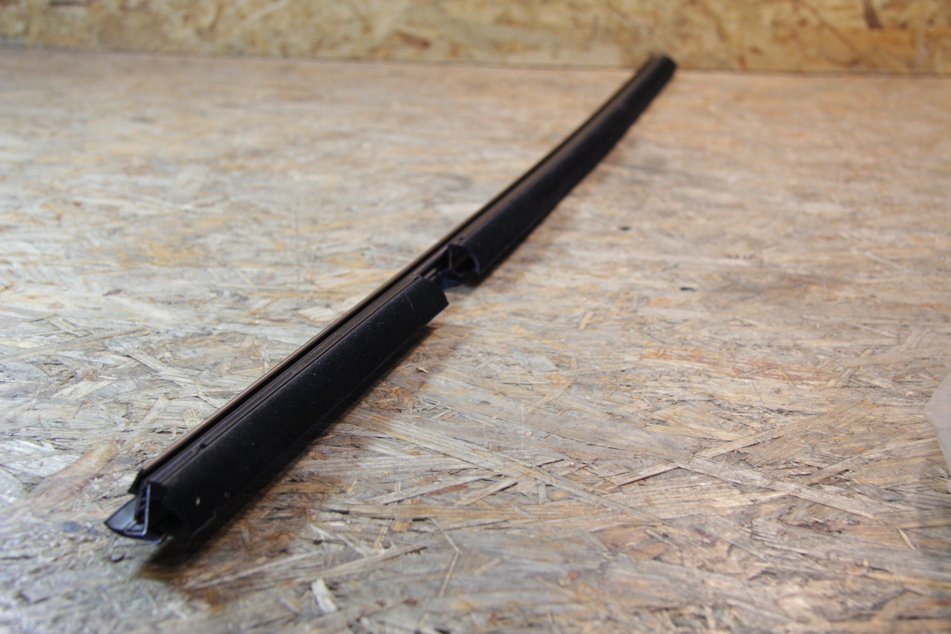 Original GM Opel Fensterschachtdichtung hinten innen links dunkelblau Polstercode 515, 615 90342087 Senator B