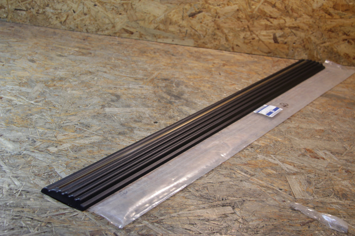 Original GM Opel Schutzleiste Vordertür links schwarz 90104571 Ascona C