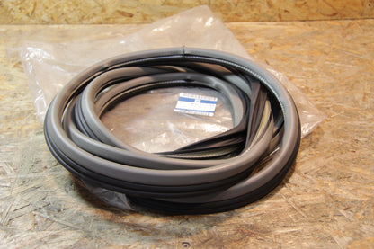 Original GM Opel Gummiabdichtung Vordertür grau links und rechts mit Flanschabdeckung 90311066 Omega A