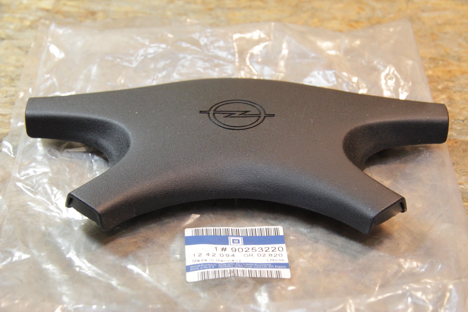 Original GM Opel Hupenknopf mit Signalhornkontakt für 4-Speichenlenkrad  90253220 Omega A