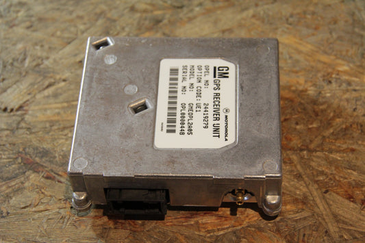 Original GM Opel GPS-Empfänger Kofferraum (in Verbindung mit Global-Positioning-System)   24419279 Signum , Vectra C Neu