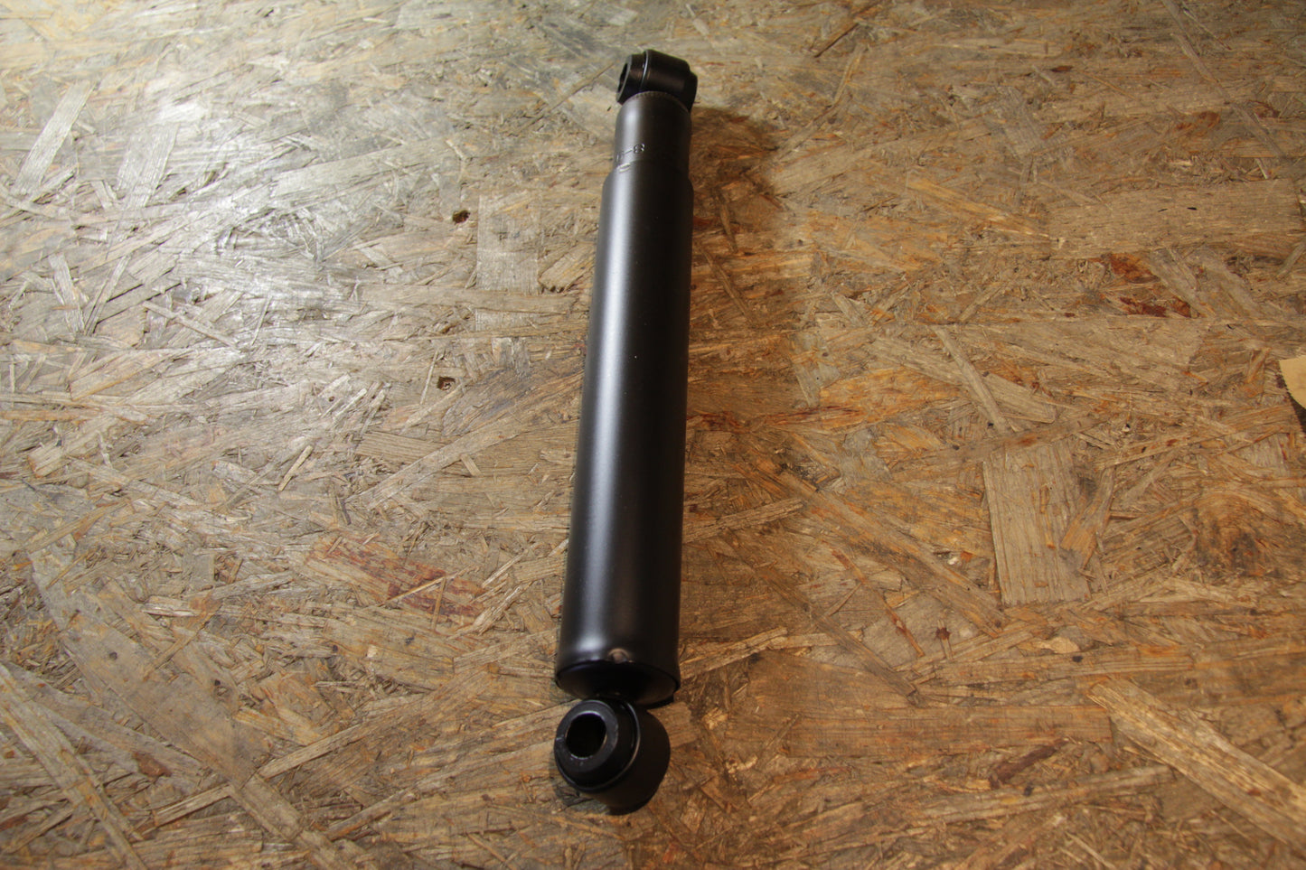 Original GM Opel Stoßdämpfer hinten Öldruck, nur bei Heckantrieb, 94473186 Campo Neu