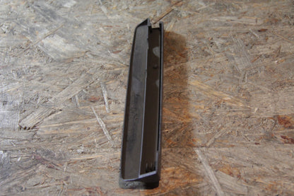 Original GM Opel Blende Führungsschiene innen Sitz rechts  90104330 Ascona C Neu