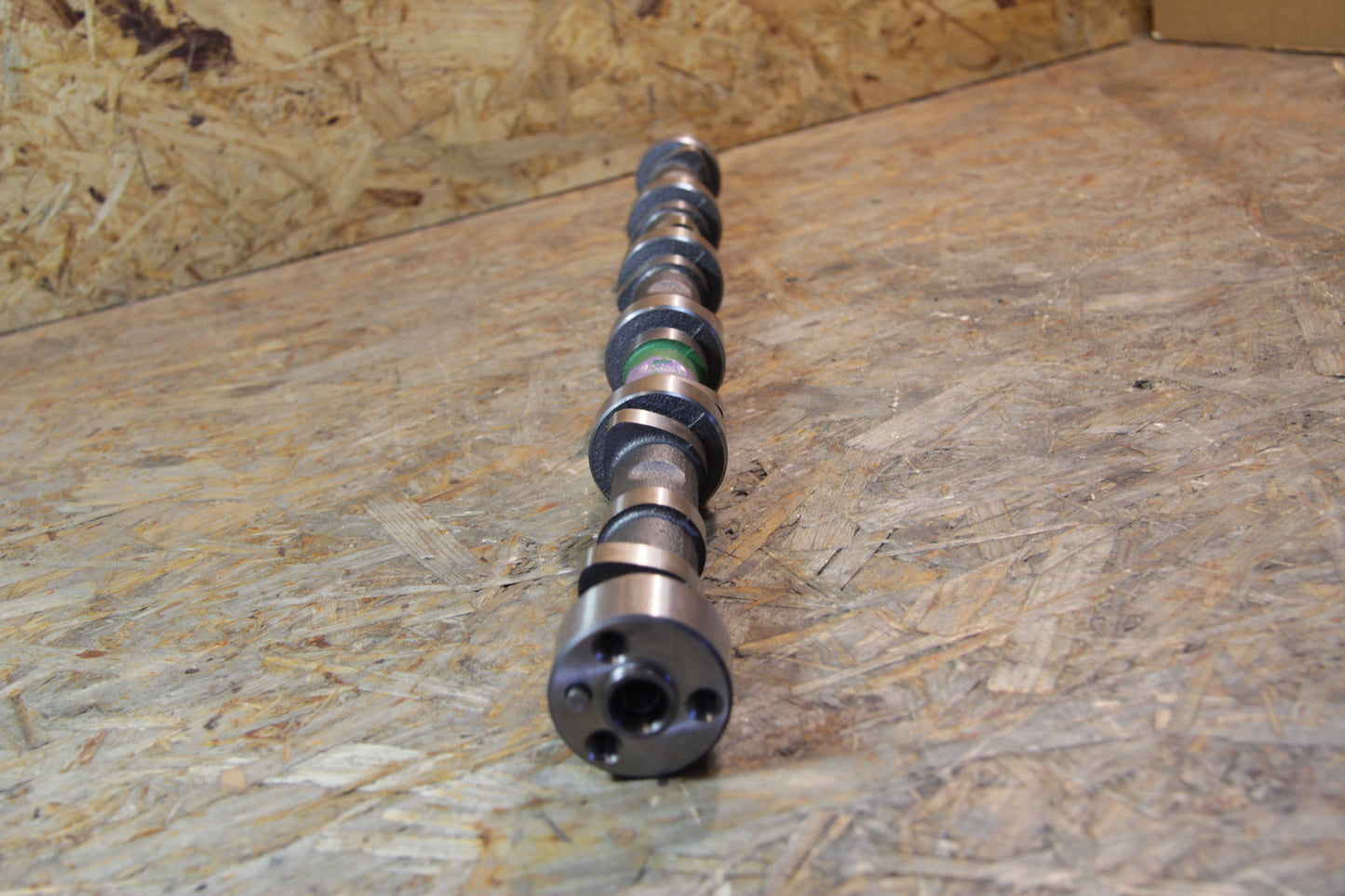 Original GM Opel Nockenwelle mit 0,1 mm Untermass (UTG) 90232611 Omega A , Senator B Neu