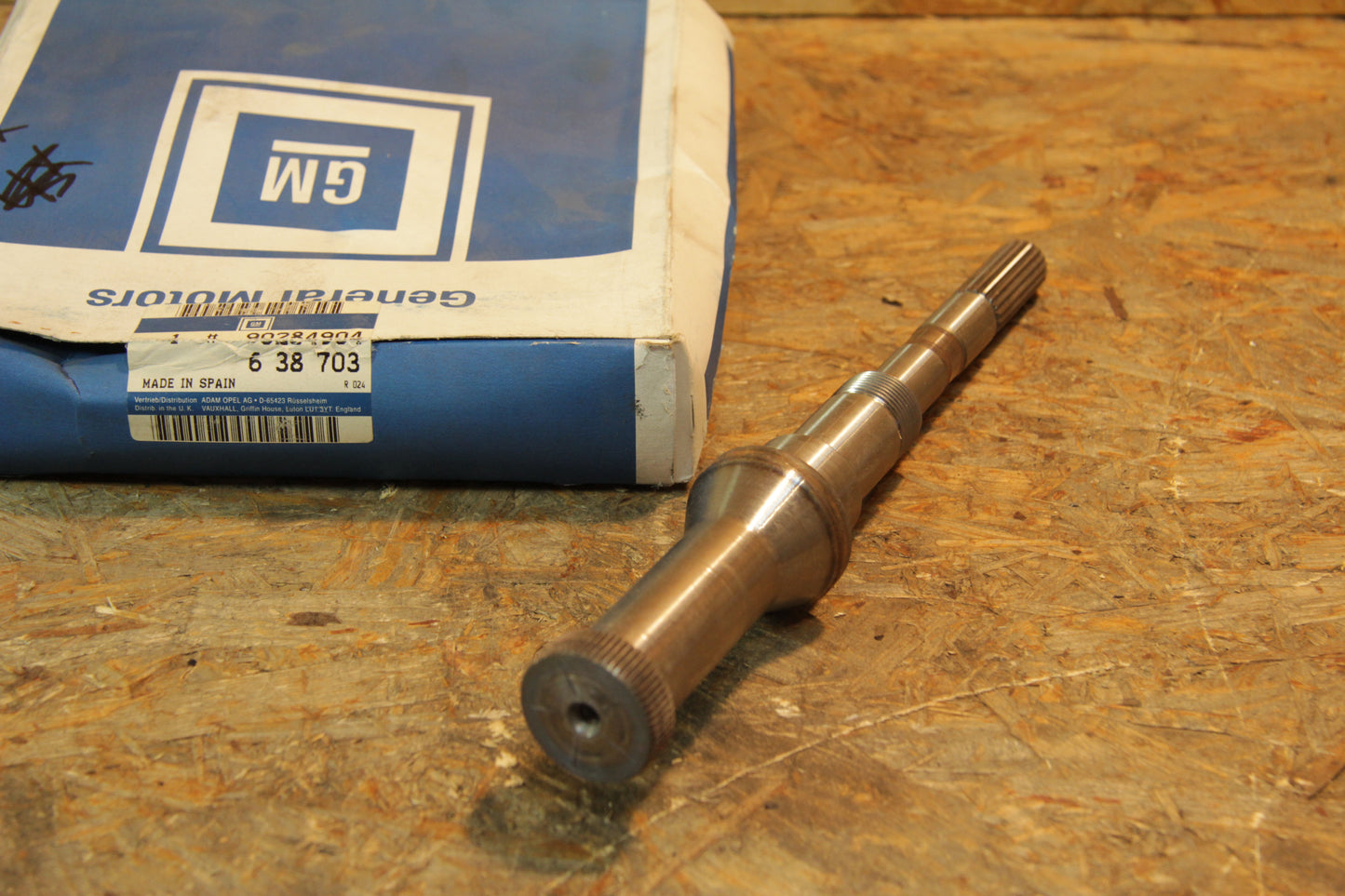 Original GM Opel Antriebswelle Einspritzpumpe an Gehäuse 90284904 Frontera , Frontera A , Omega A Neu