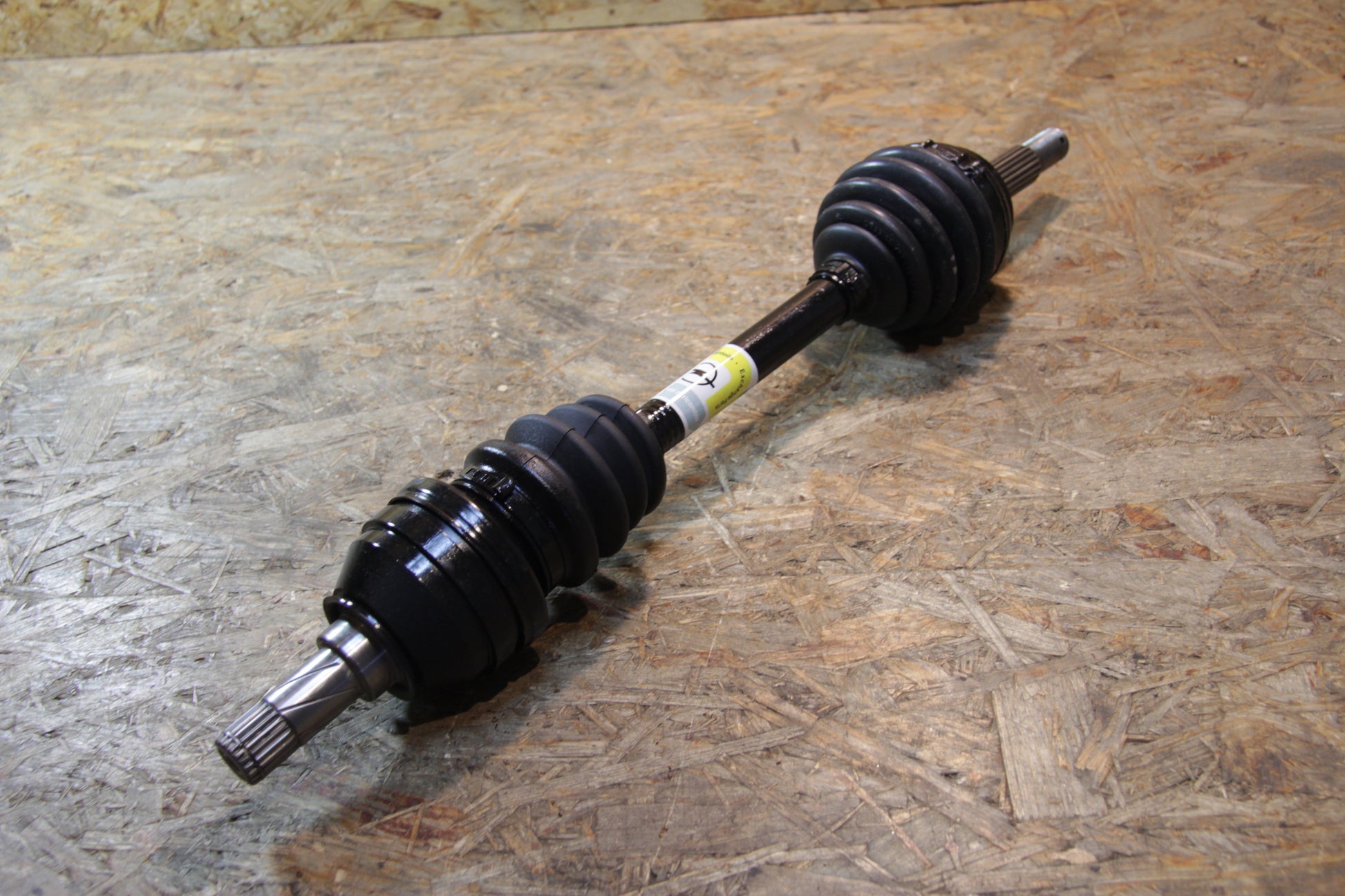 Original GM Opel Antriebswelle links, Austausch ABS-Ring mit 29 Zähne, Kennzeichen KM, 90540547 Astra F Neu