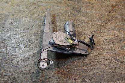 Original GM Opel Wischermotor Rückwandtür links  90197824 Kadett E Neu