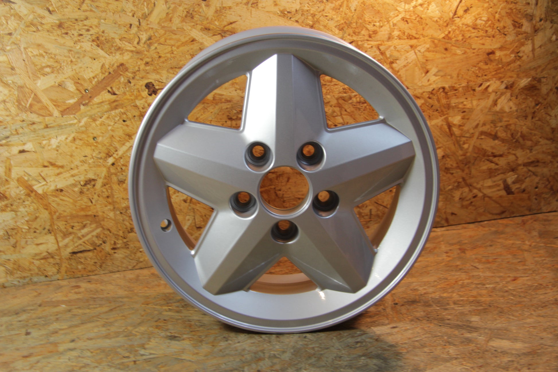 Alufelge 5,1/2J X 14,SILBER,5 SPEICHEN (KZ GS)