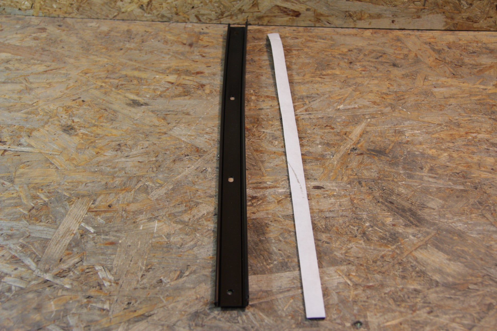 Halteschiene Gummiabdichtung vorne rechts (Faltdach)