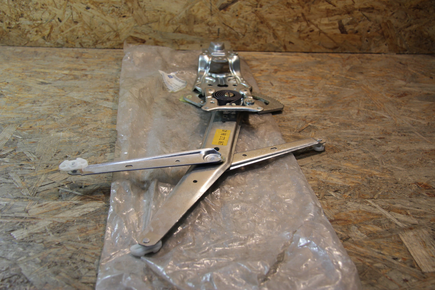Fensterheber elektr, vorn links -ohne Motor-