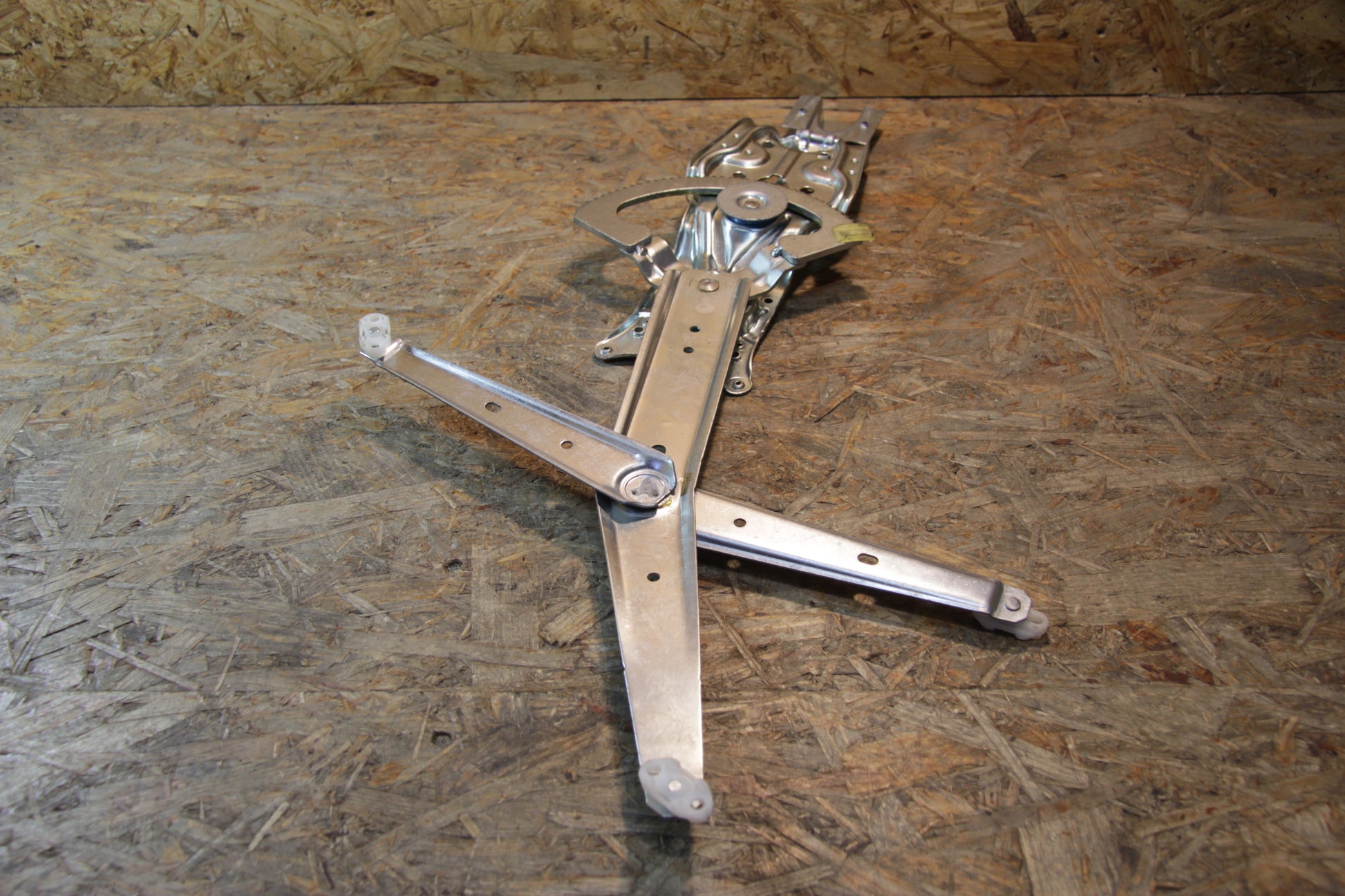 Fensterheber elektr, vorn links -ohne Motor-
