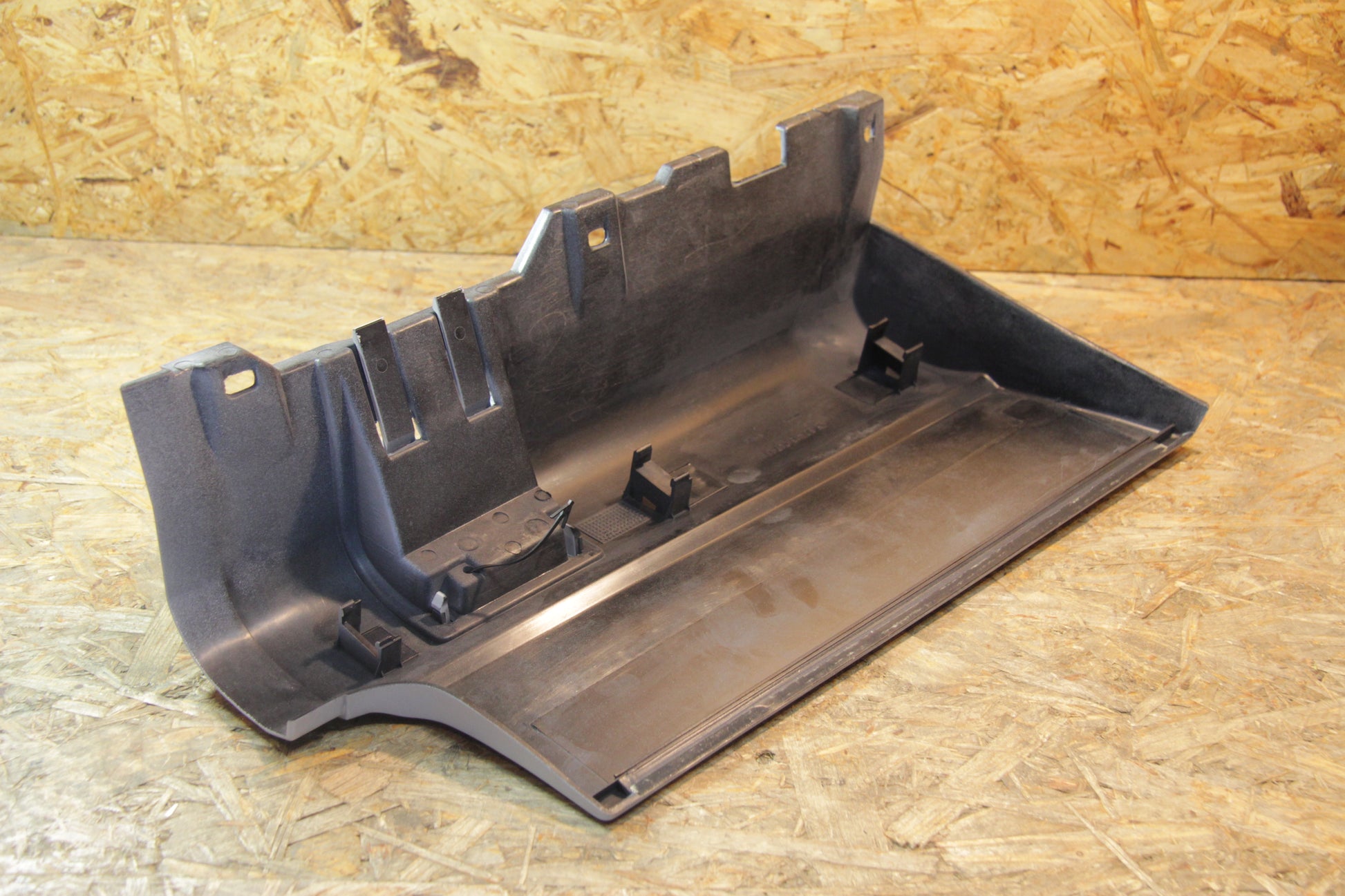 Original GM Opel Blende Steinschlagschutz hinten links grundiert 90428247 Astra F