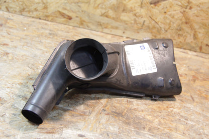 Original GM Opel Schlauch Luftreiniger  90421890 Kadett E