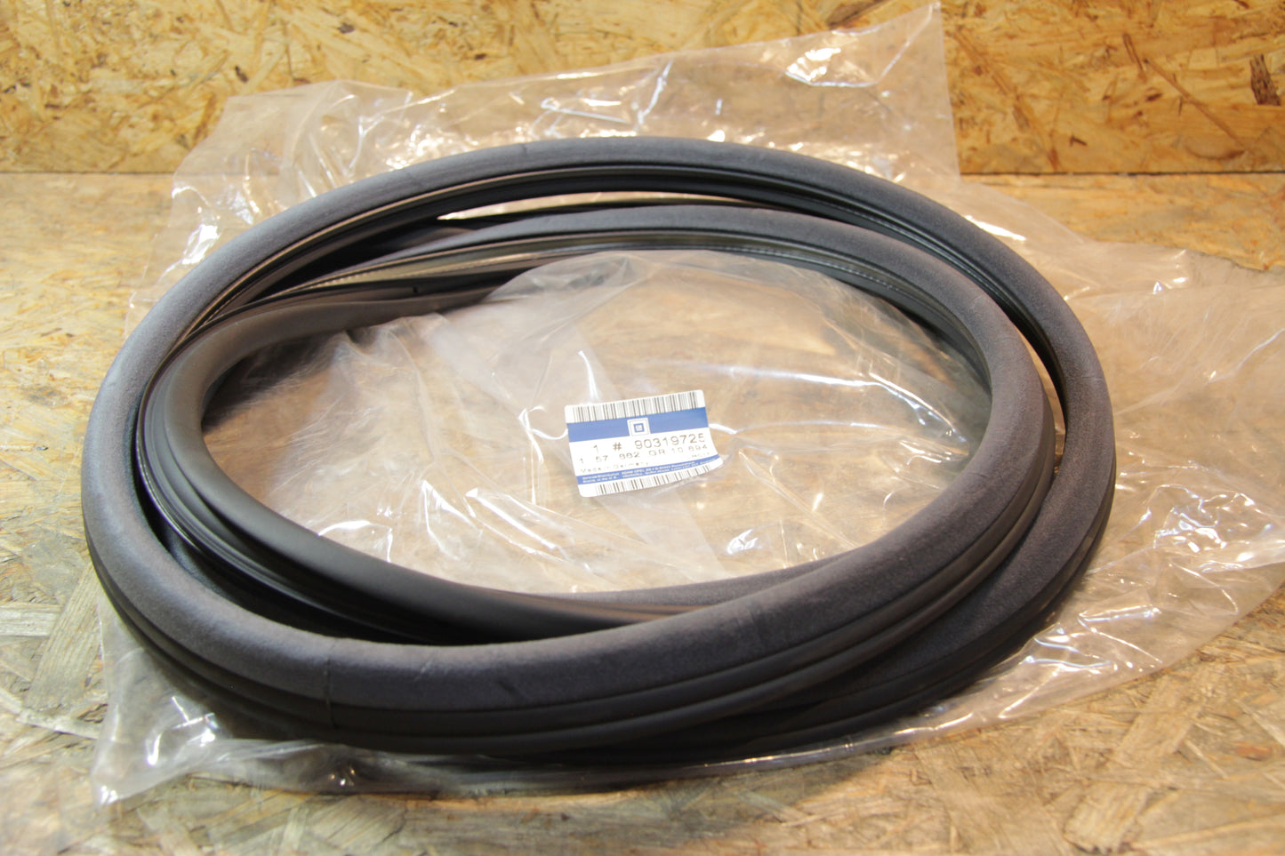 Original GM Opel Gummiabdichtung mit Flanschabdeckung Vordertür dunkelblau Farbcode: 515, 517, 815 90319725 Senator B