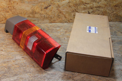 Original GM Opel Heckleuchte Nebelleuchte Kadett E Combo 90010307 Kadett E