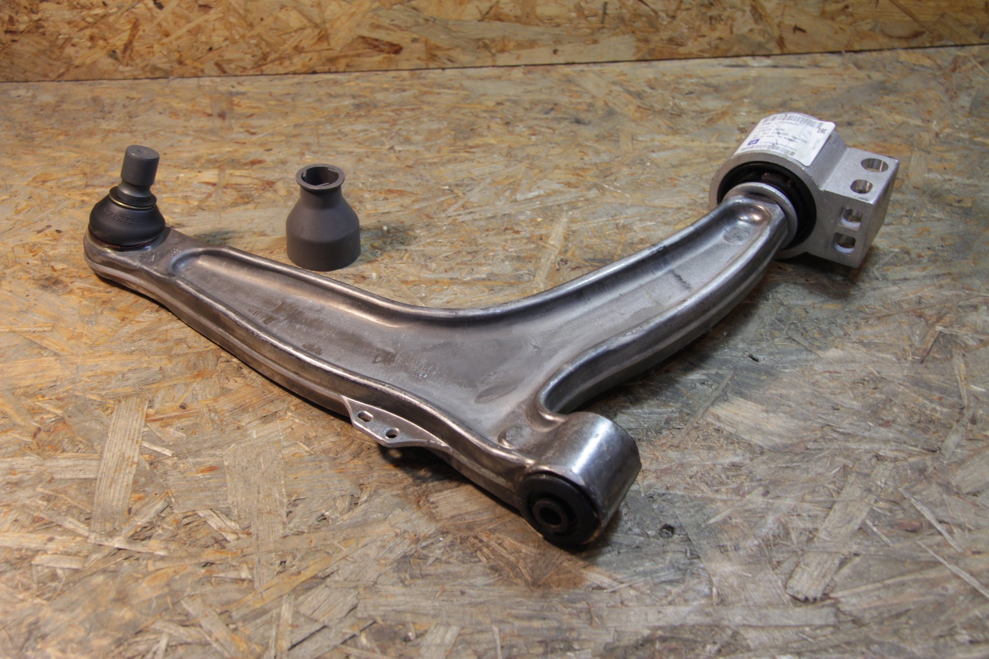 Original GM Opel Lenker vorne rechts mit Busche- und Kugelgelenk  13205826 Signum , Vectra C