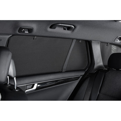 Satz Car Shades (Hintertüren) kompatibel mit Nissan Navara (Doppelkabine) 2007-2013 (2-teilig)