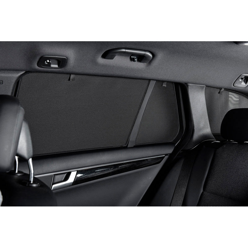 Satz Car Shades (Hintertüren) passend für Toyota Hilux VII Facelift Double Cab 2011-2015 (2-teilig)