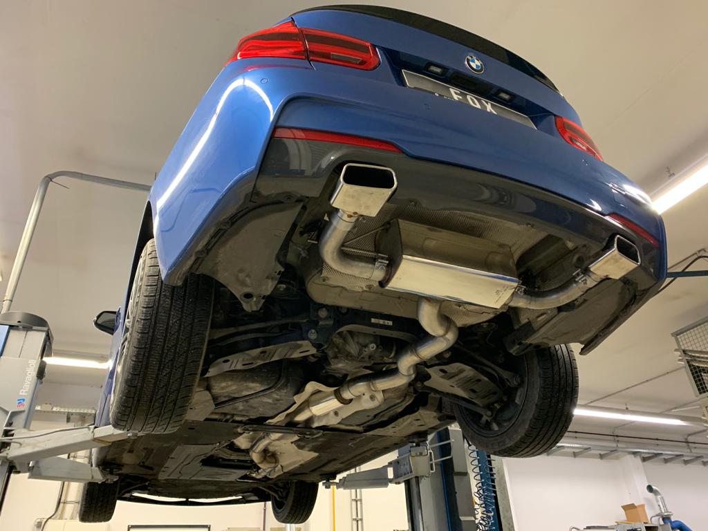 FOX BMW F30/31 - 330i xDrive Endschalldämpfer quer Ausgang rechts/links - 145x65 Typ 59 rechts/links - mit Abgasklappe im linken Endrohr