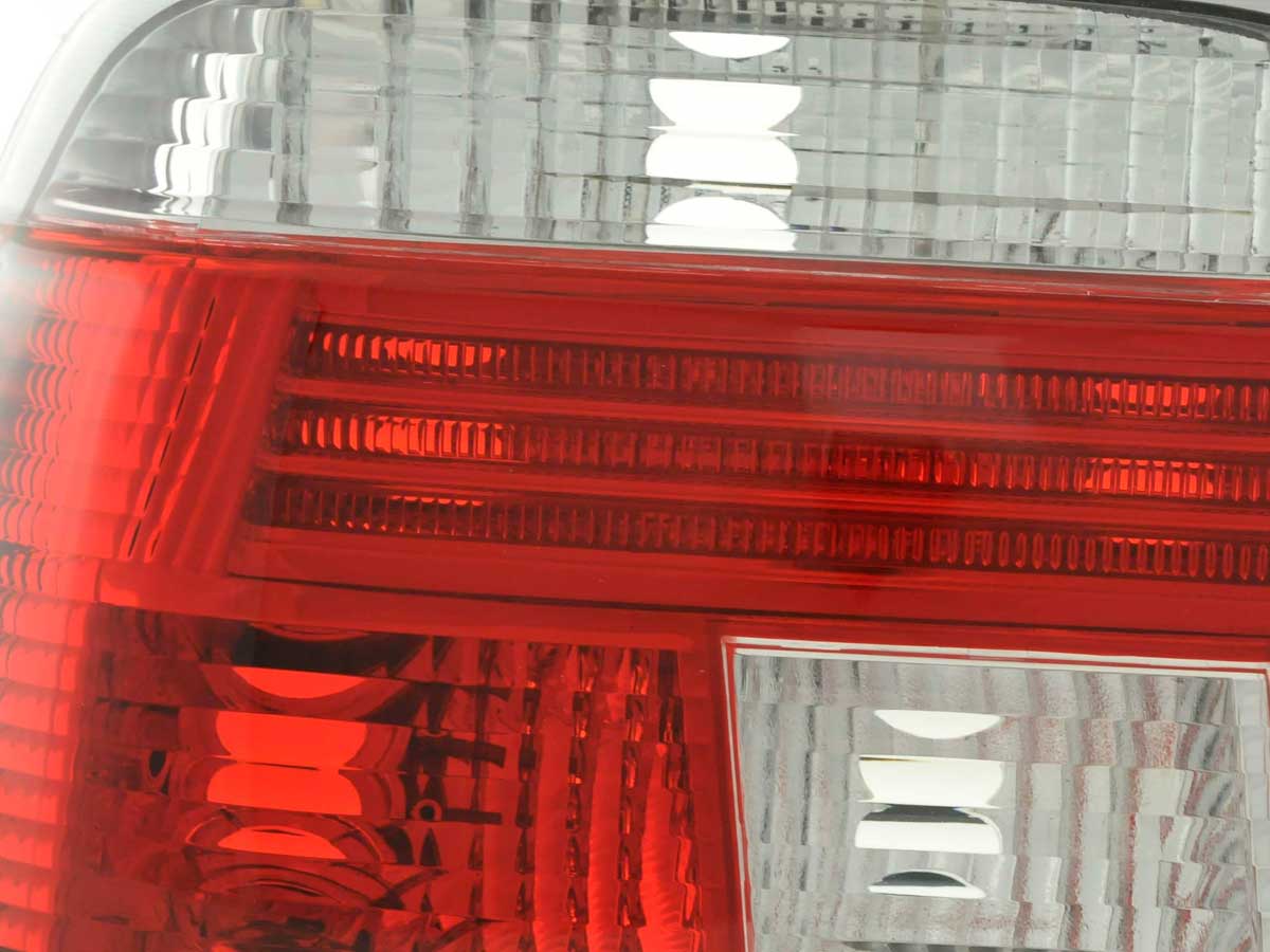 Rückleuchten Set BMW 5er Limo Typ E39  95-00 rot/weiß