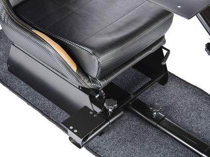 FK Gamesitz Spielsitz Rennsimulator eGaming Seats Suzuka schwarz/gold Carbonlook mit Teppich