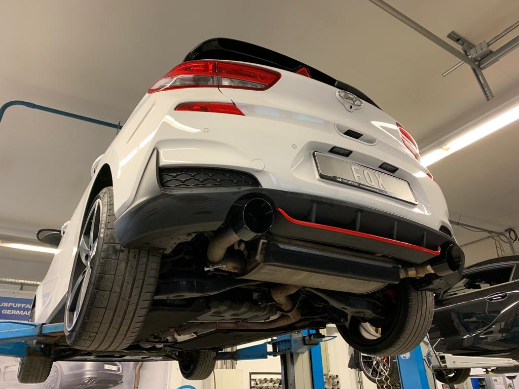 FOX Hyundai i30N Performance + Fastback Endrohre passend auf den originalen Endschalldämpfer - 1x114 Typ 25 rechts/links schwarz