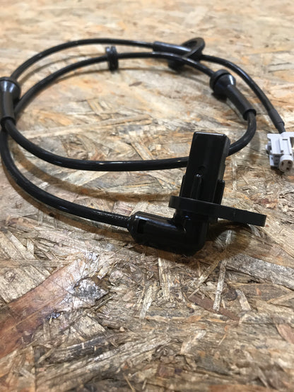 Nissan X-Trail 03-07 ABS-Sensor vorne rechts NEU