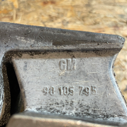 Original GM Opel Kadett D Motorlager Dämpfungsblock vorne links Neu