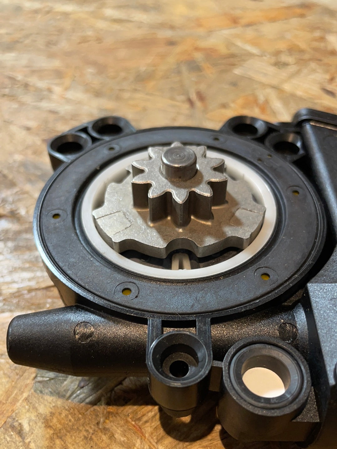 Original GM Opel Meriva A Fensterhebermotor vorne links Neu