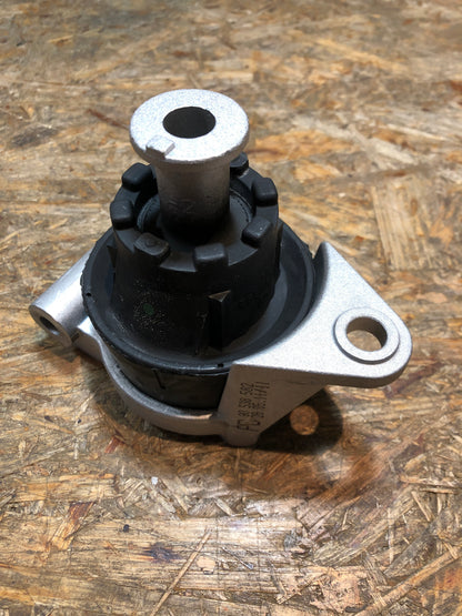 Original GM Opel Astra G/H Zafira A/B Motorhalter Hinten Neu