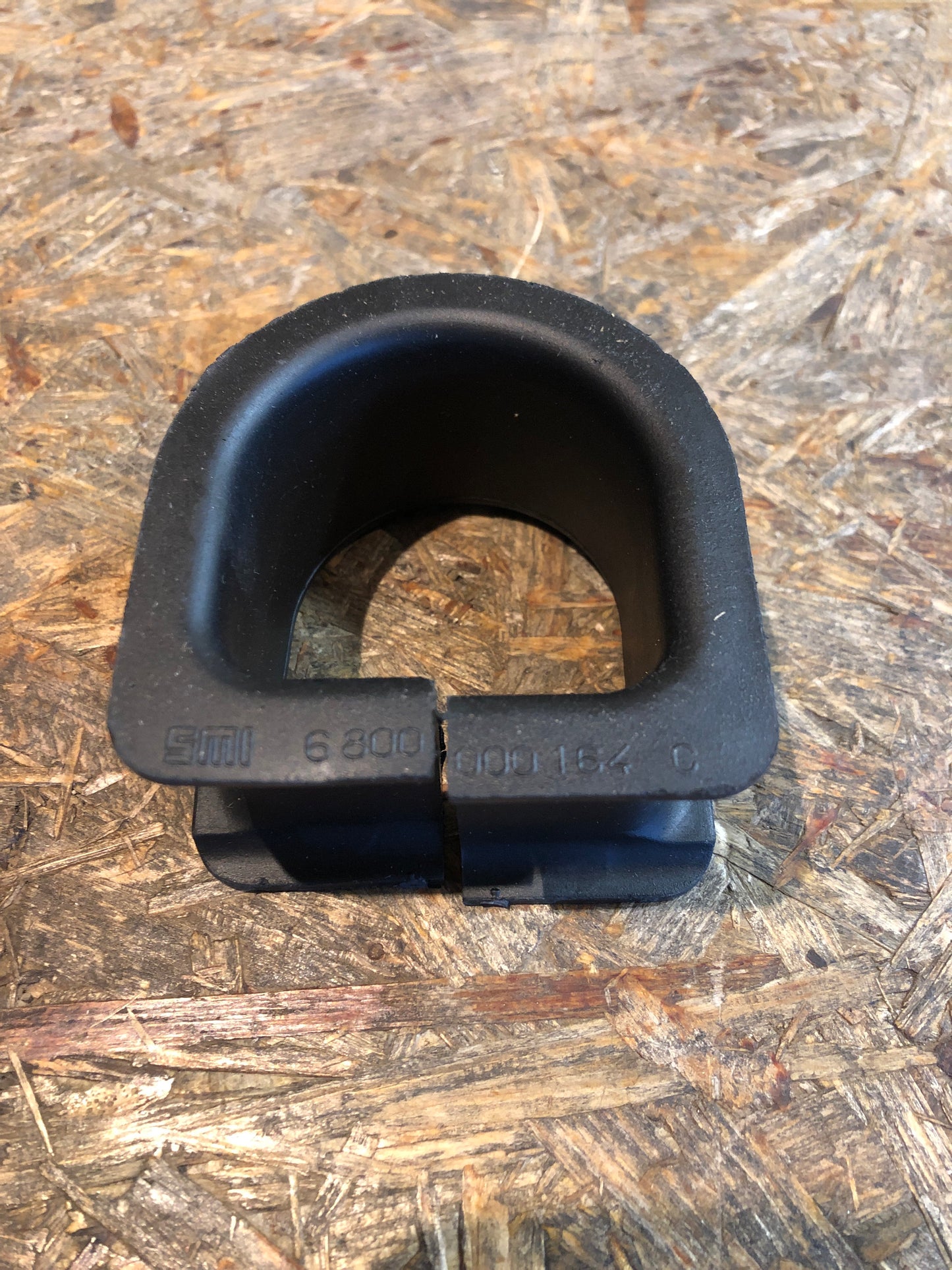 Original GM Opel Frontera B Gummipuffer vorne links Neu