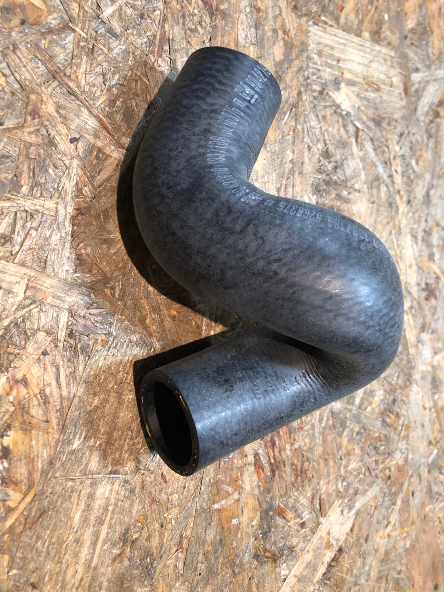 Original GM Opel Astra F Kühlerschlauch Oben Neu