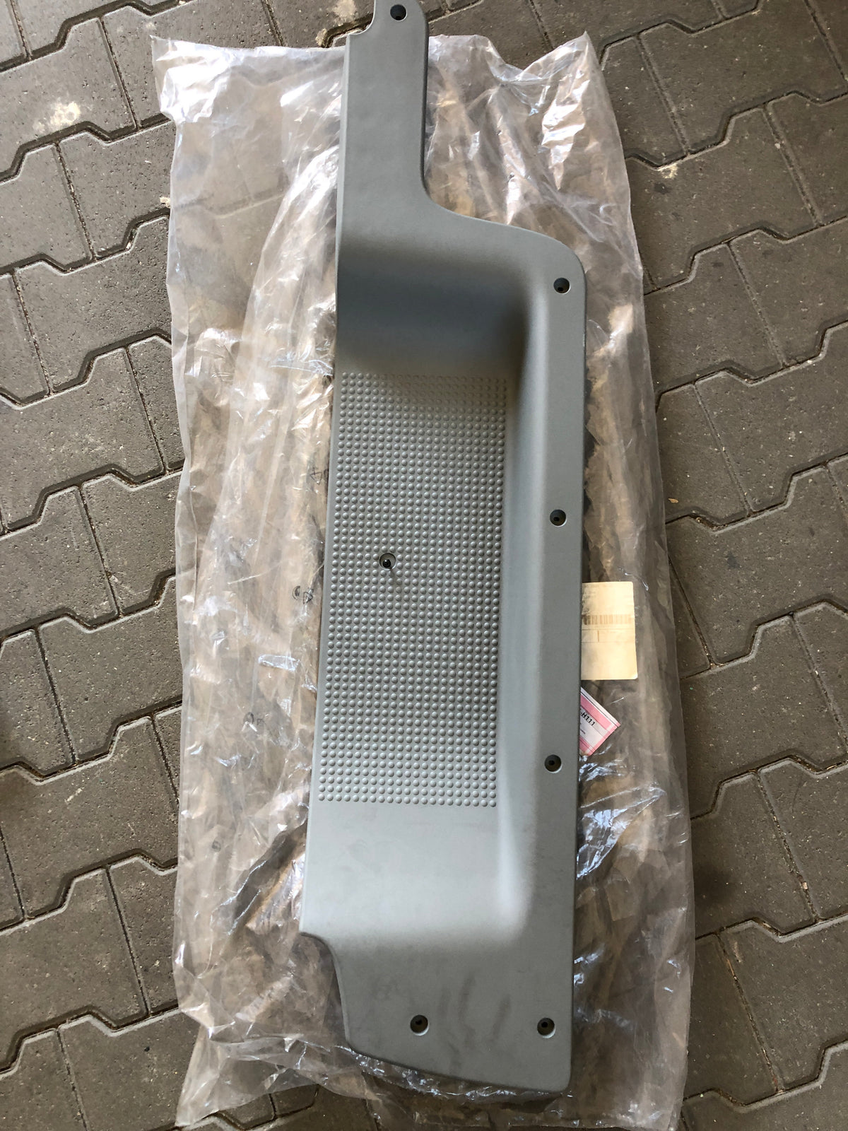 Original GM Opel Vivaro A Einstiegsverkleidung Kofferraum Neu