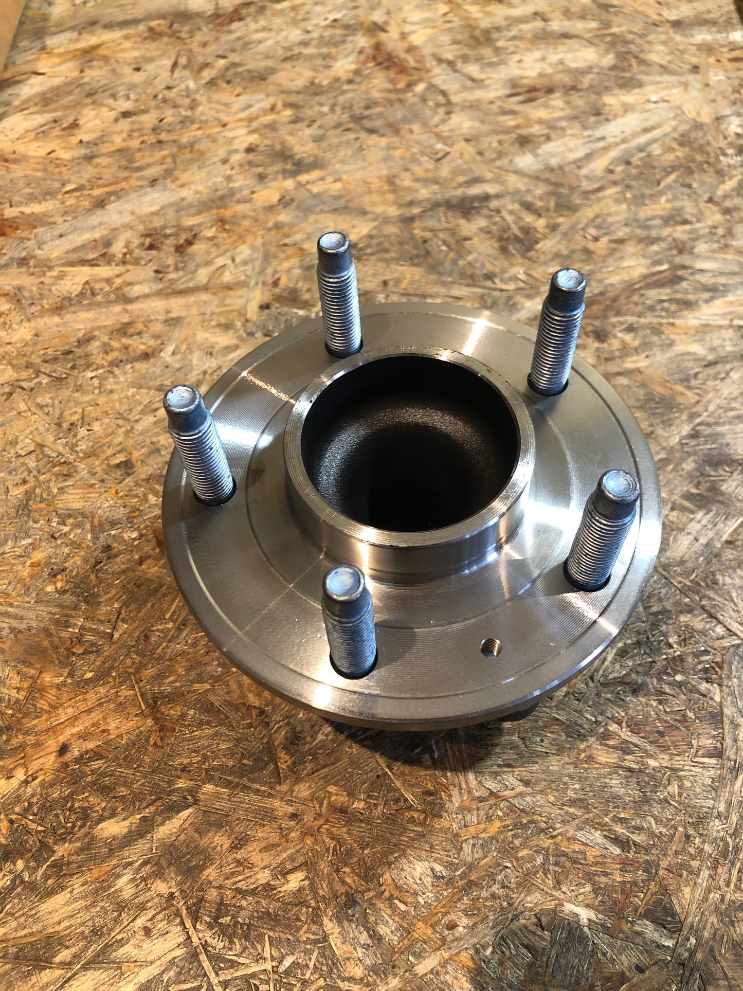 Original GM Opel Ampera R12 Astra J P10 Schrägheck Astra J GTC Sportstourer Limousine Cascada W13 Zafira C Tourer Radlagersatz mit integriertem magnetischen Sensorring Neu